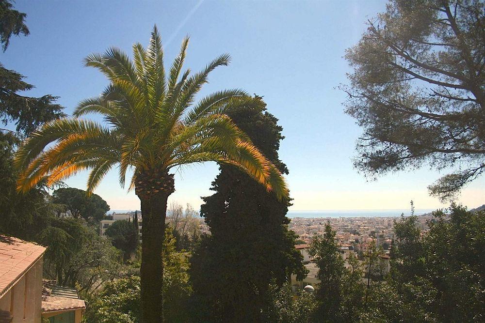 Villa Saint Exupery Gardens Hostel Nice Dış mekan fotoğraf